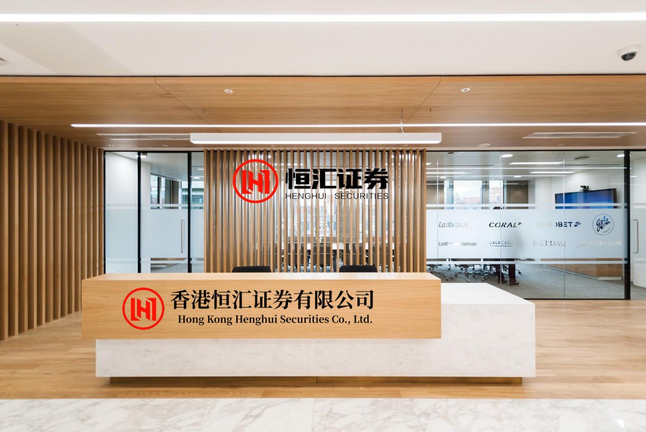 配资股票 科尔表态：库里18场后回归？